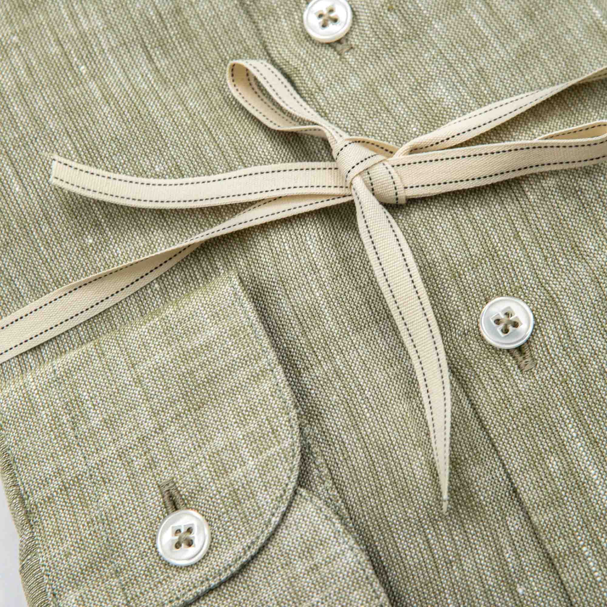 Camicia in puro lino azzurro cielo con interno collo stampato – Made in Italy