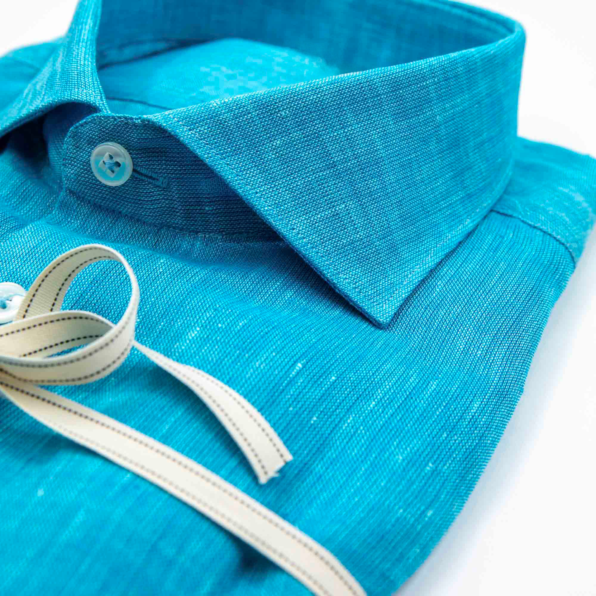 Camicia in puro lino azzurro cielo con interno collo stampato – Made in Italy
